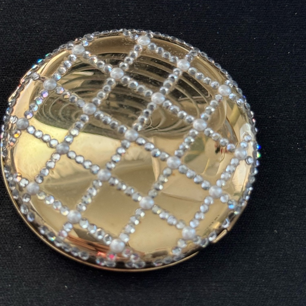 Rare! Judith Leiber compact, vintage